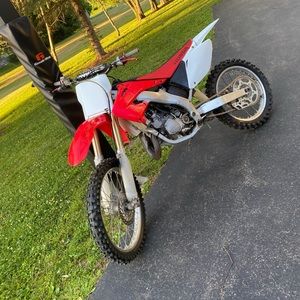 Meet your Posher, Reid